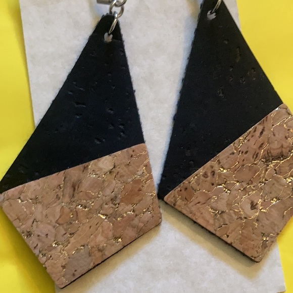 Handmade Genuine Cork Earrings - Picture 2 of 3